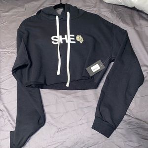 Black cropped hoodie